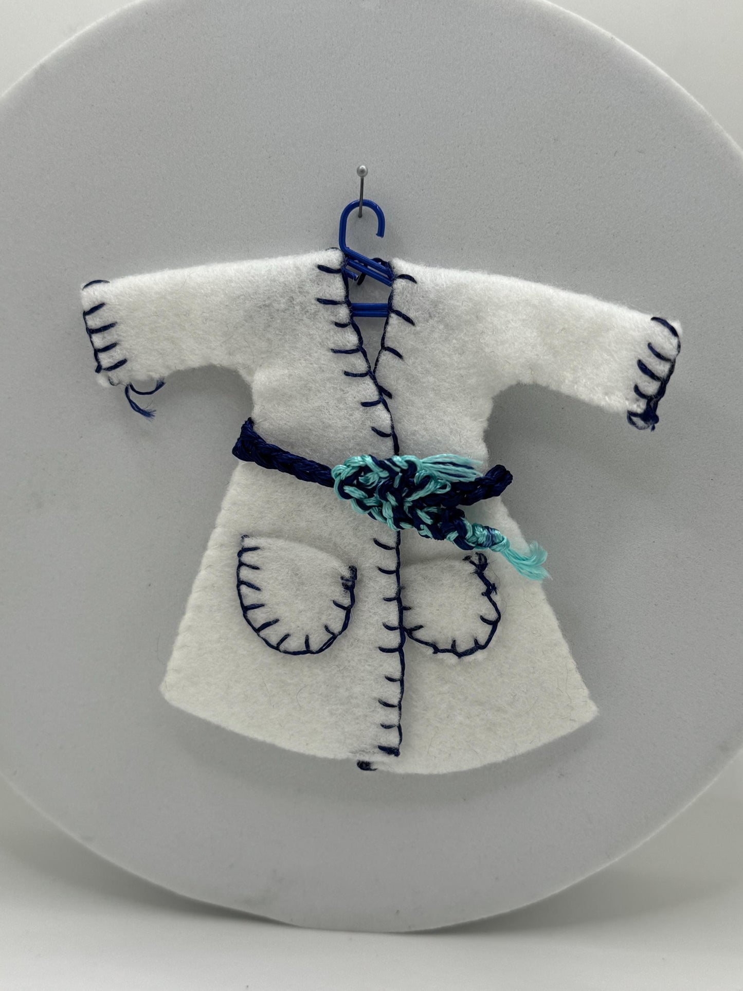 Dolls House 1/12th Dressing Gown x1