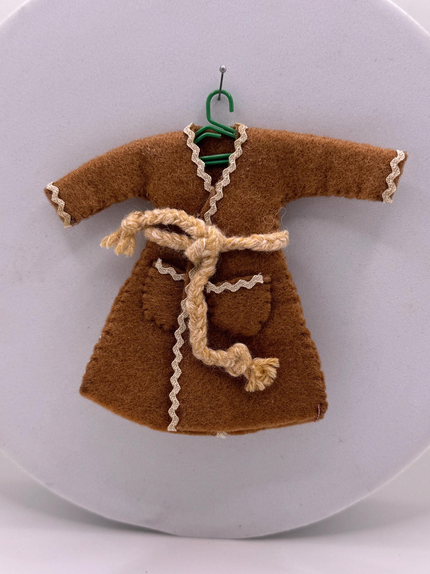 Dolls House 1/12th Dressing Gown x1