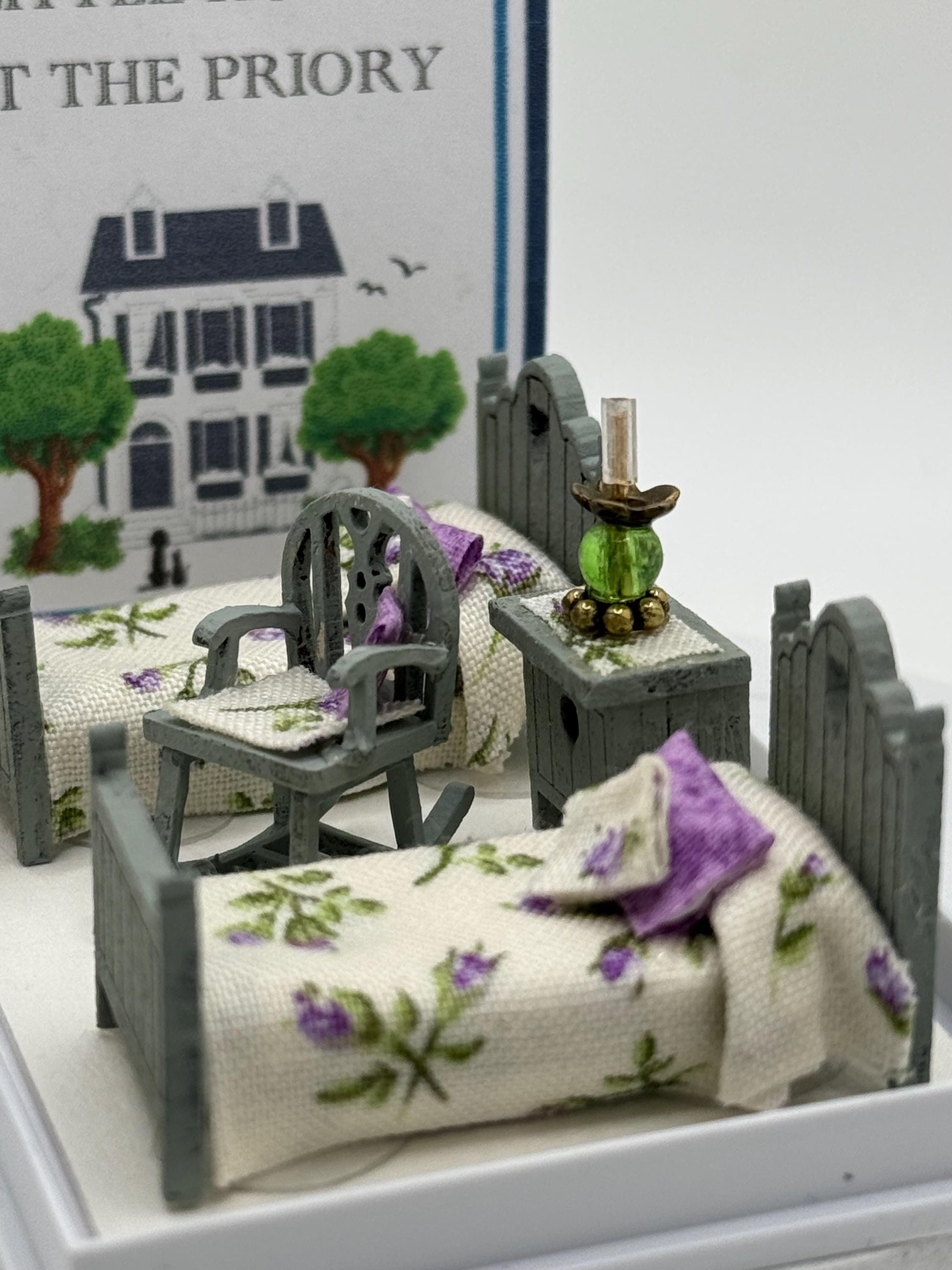 Dolls House 1/48th / 1:48 /Quarter Scale - Twin Single bedroom set