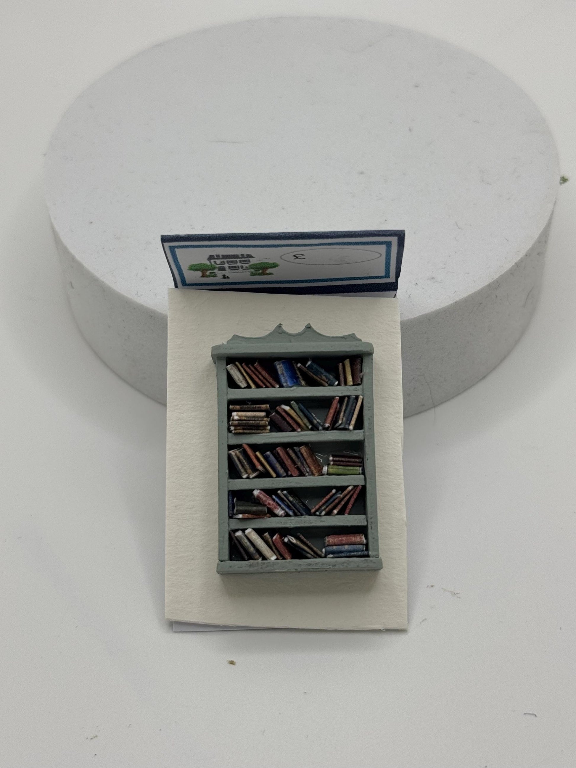 Dolls House 1/48th / 1:48 /  bookcase