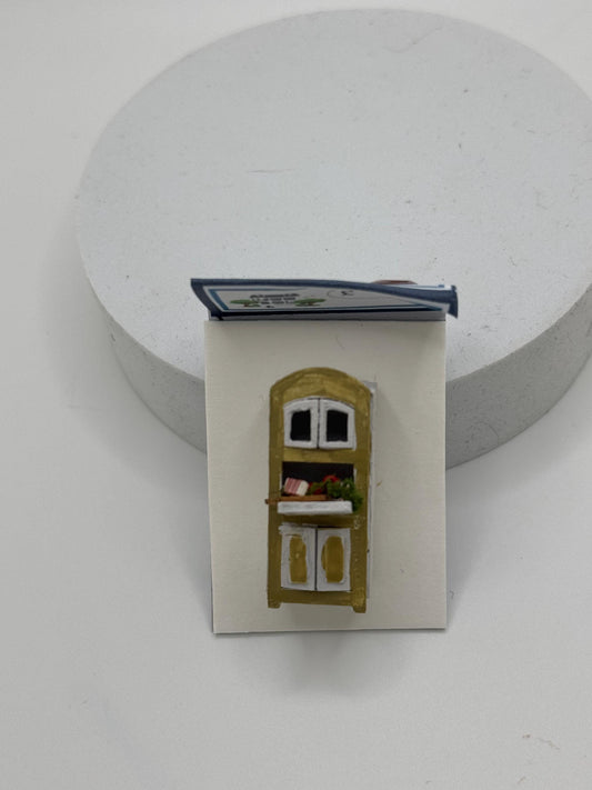 Dolls House 1/48th / 1:48 /  Quarter Scale vintage kitchen Cupboard