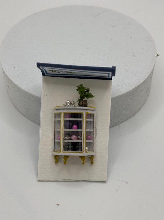 Dolls House 1/48th / 1:48 / Display Cabinet