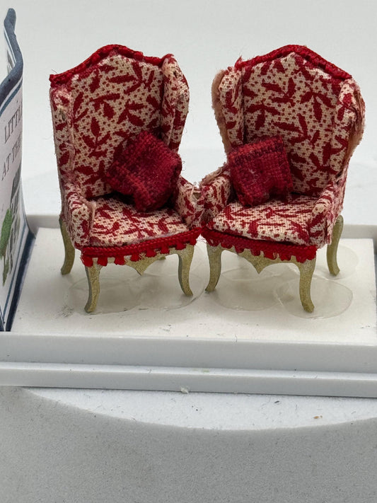 Dolls House 1/48th / 1:48 /  Quarter Scale  Desk and Chair