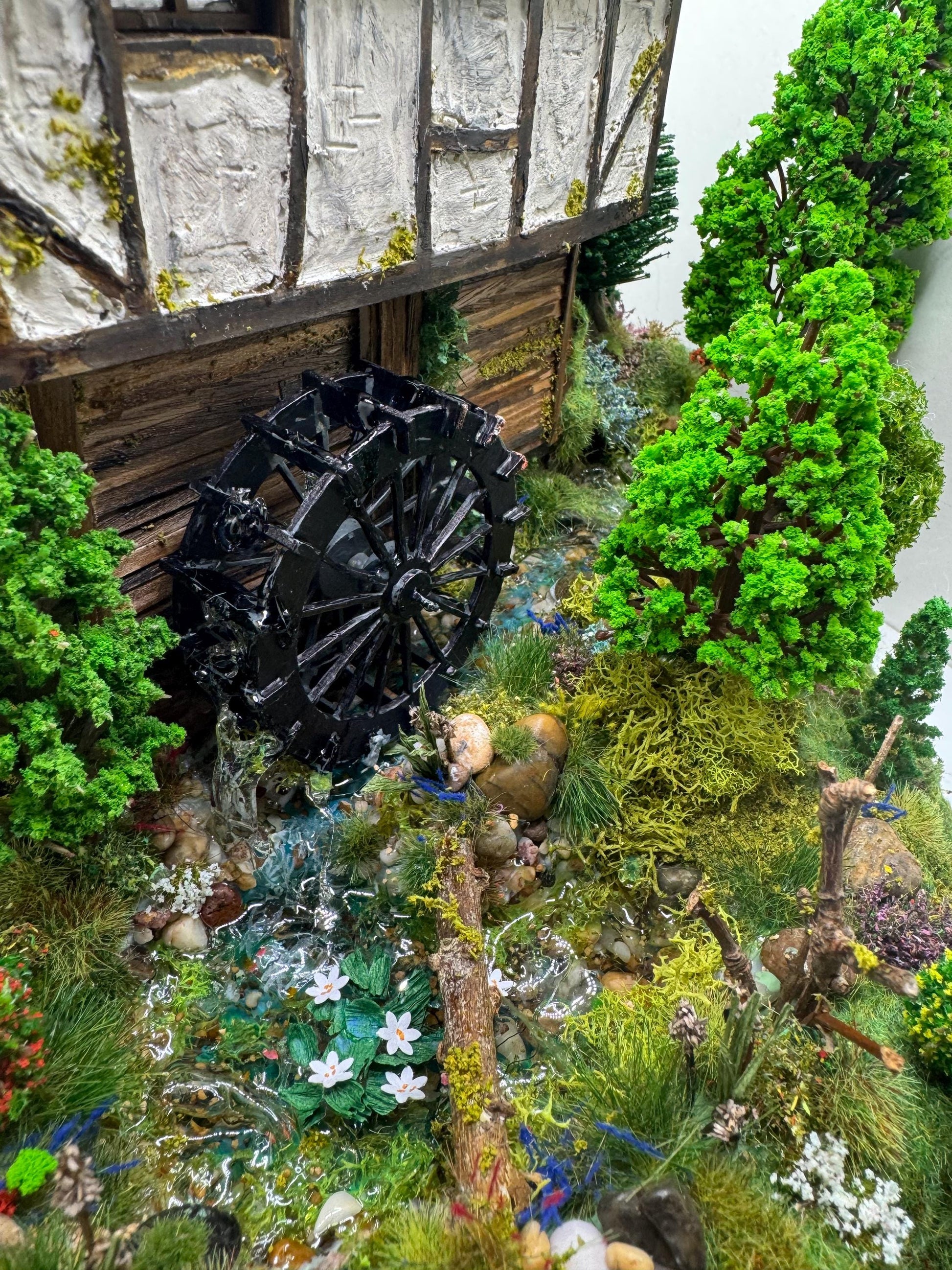 Dolls House Miniatures ( 1/48th - 1:48th - 1/4" - Quarter Inch Scale ) The Old Mill - OOAK