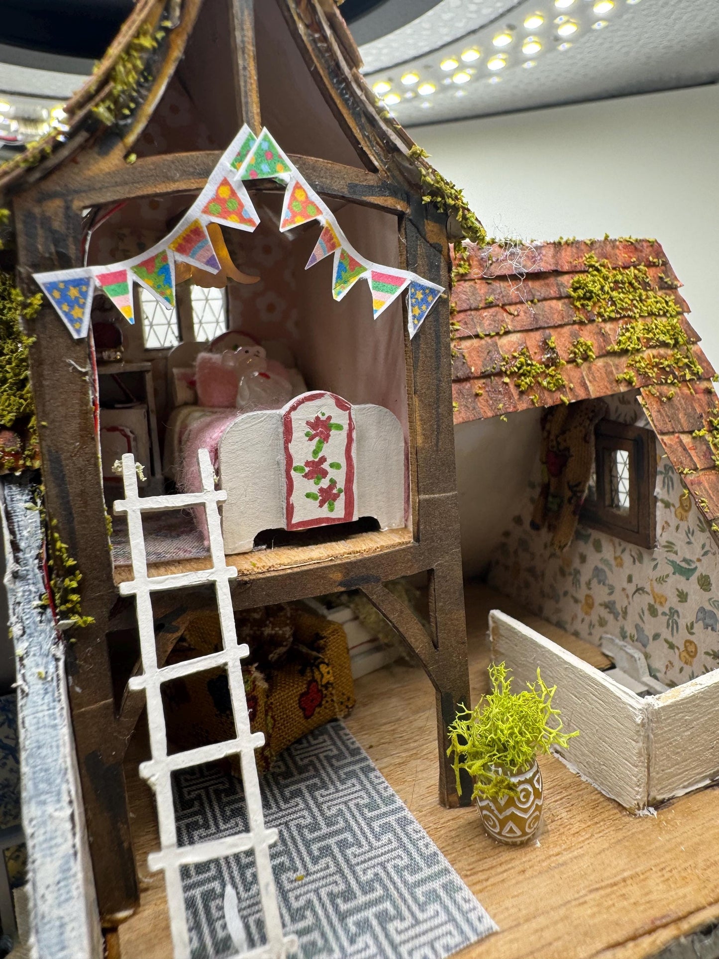 Dolls House Miniatures ( 1/48th - 1:48th - 1/4" - Quarter Inch Scale ) The Old Mill - OOAK