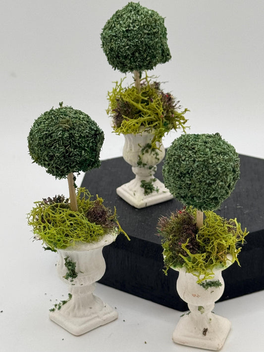 Dolls House Miniatures -  topiary Planter x1