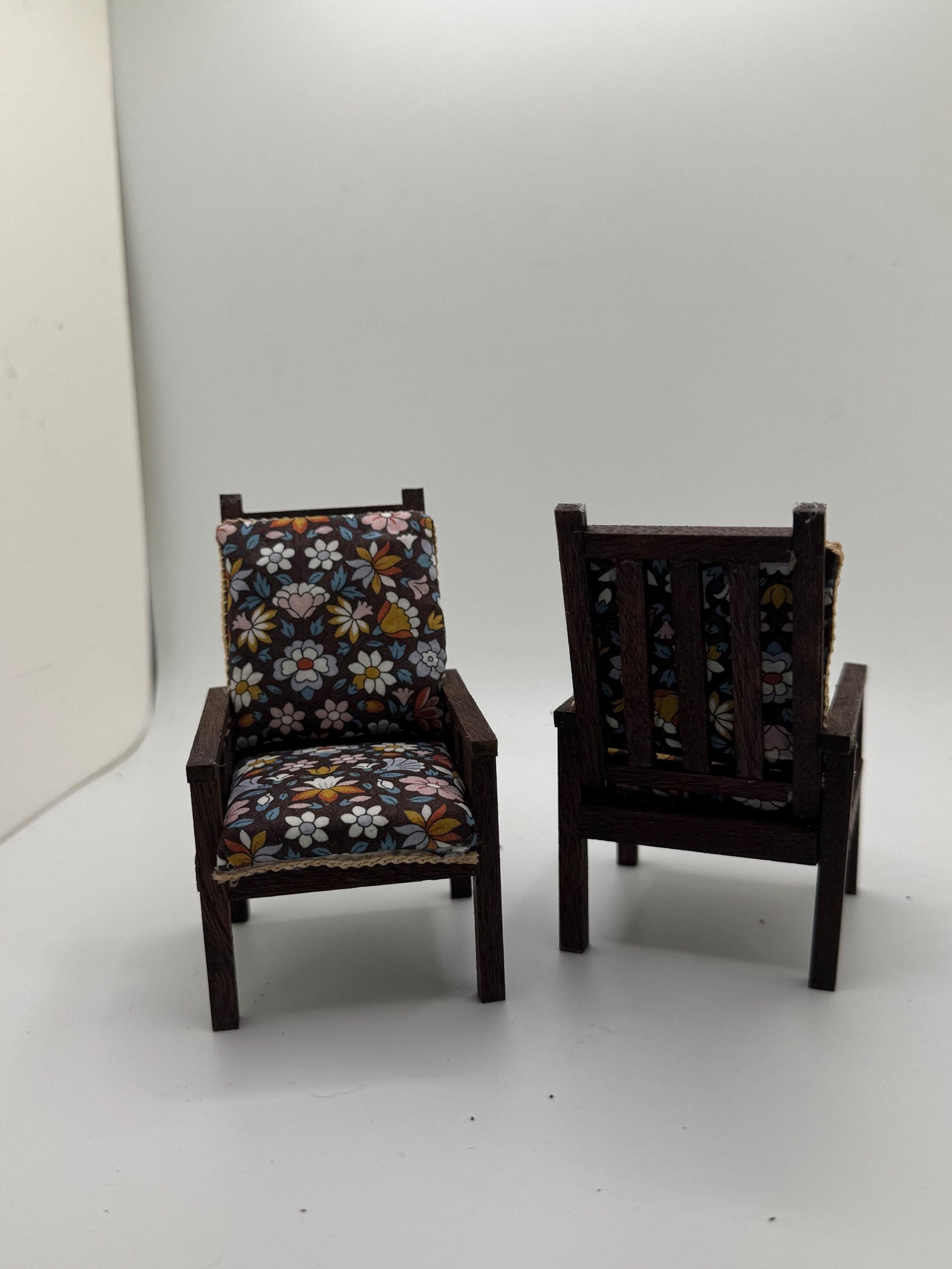 Dolls House Miniatures - 1/12 Arts and Crafts Chairs - Liberty fabric x1 chair
