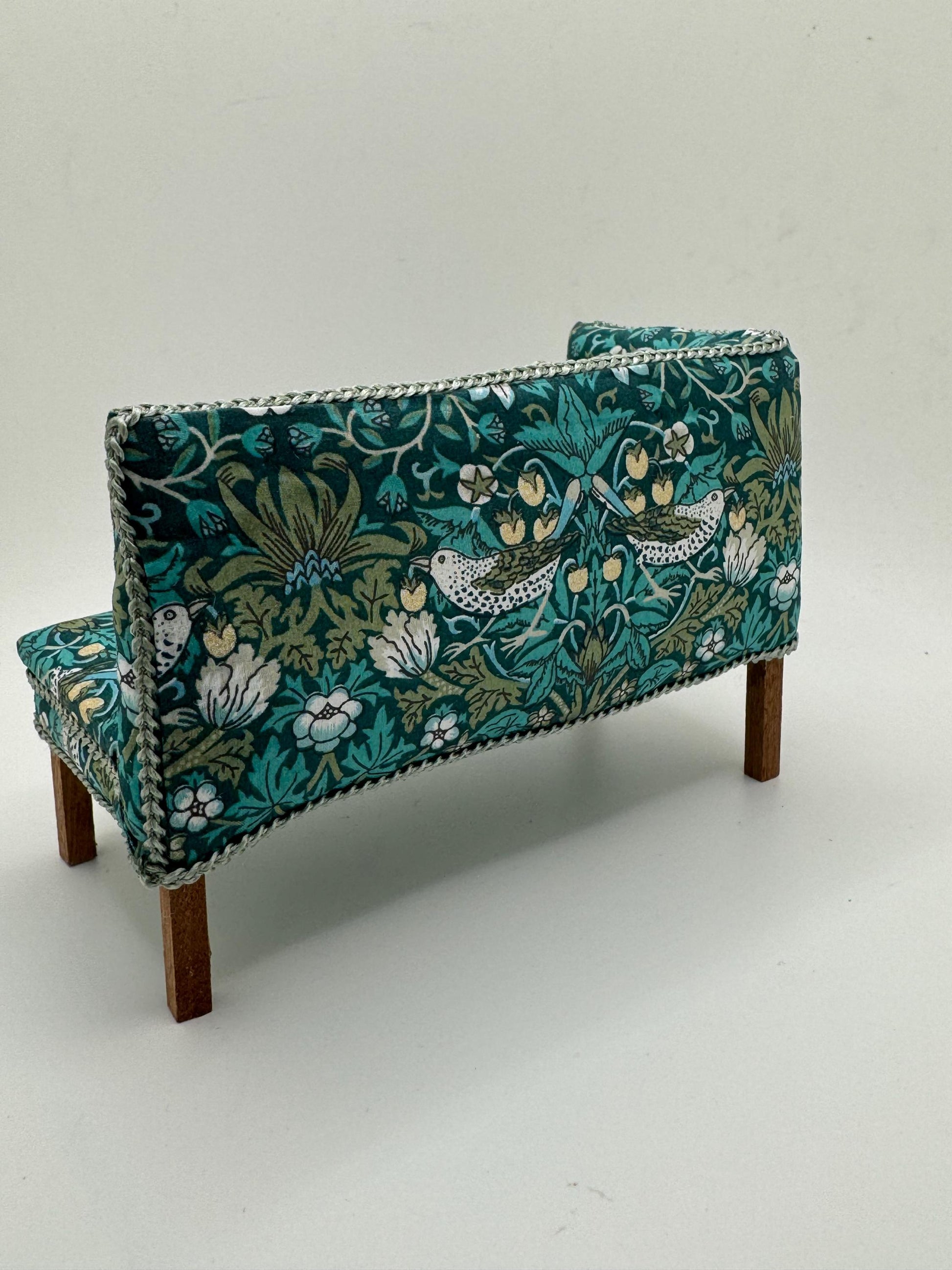 Dolls House Miniatures - 1/12th Scale chaise seat - William Morris ( Liberty ) fabric