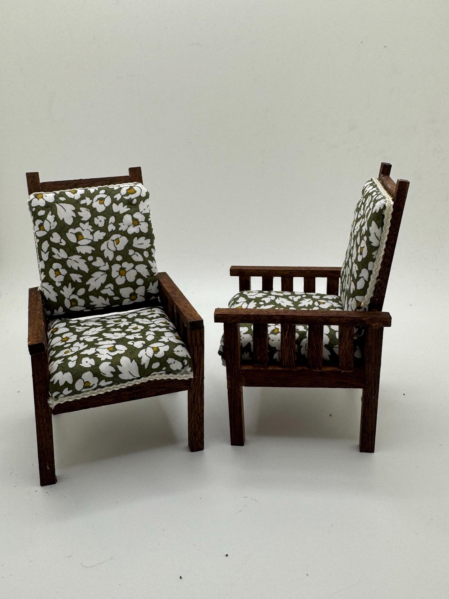 Dolls House Miniatures - 1/12 Arts and Crafts Chairs - Liberty fabric x1 chair