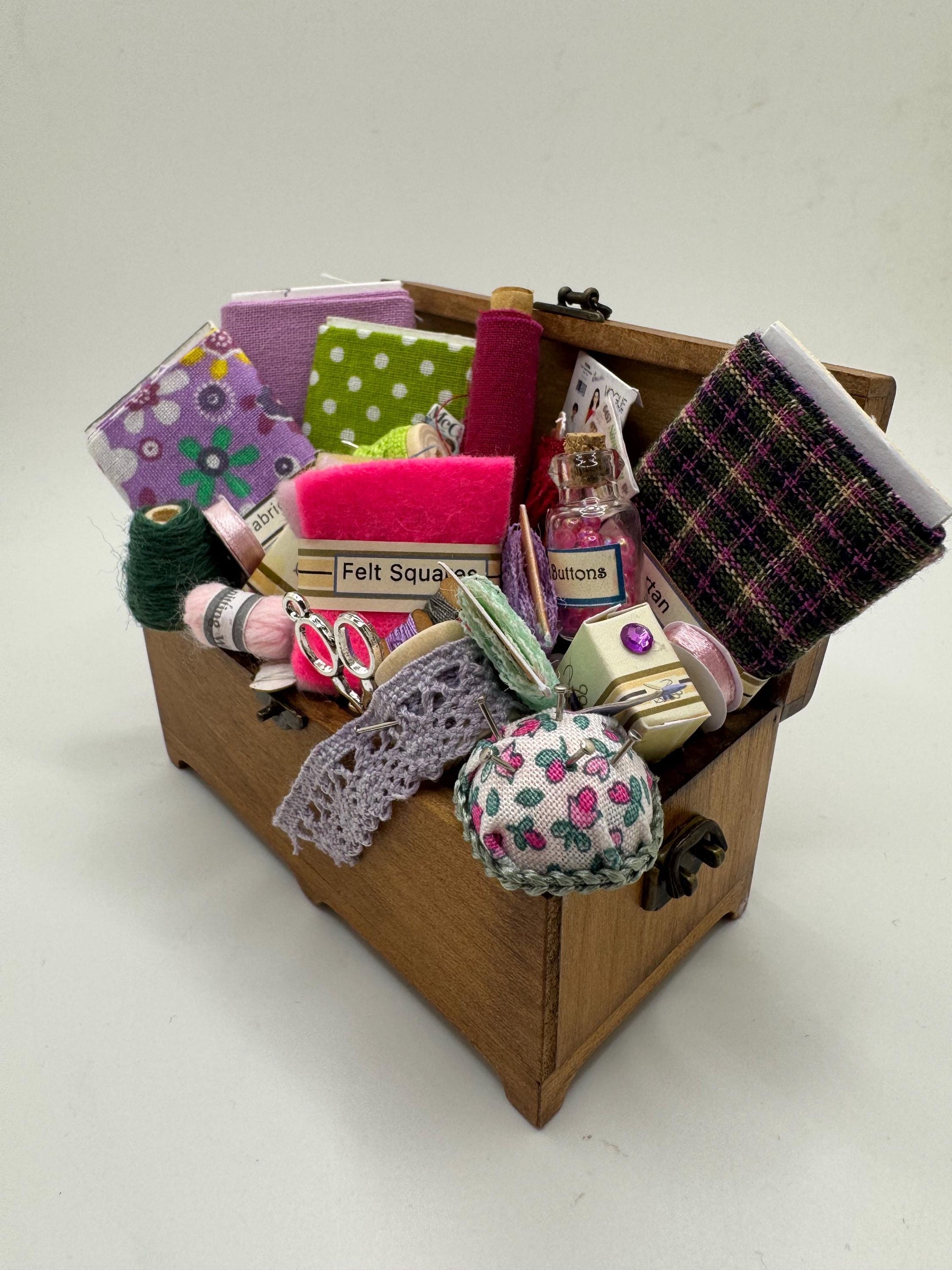 Dolls House Miniatures - 1/12th  Haberdashery chest / box  x 1