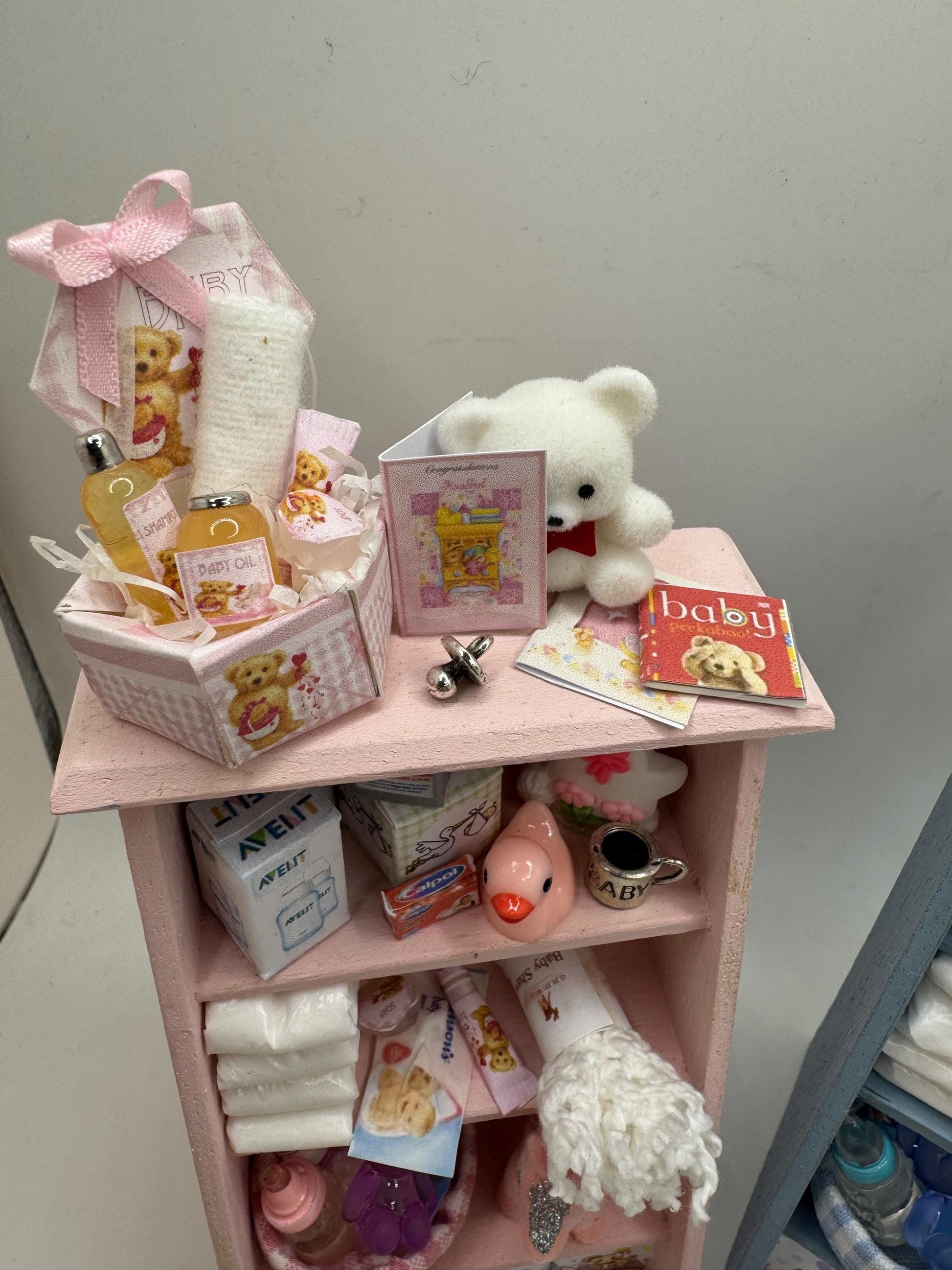 Dolls House Miniatures - 1/12th Baby shelves (2 options)
