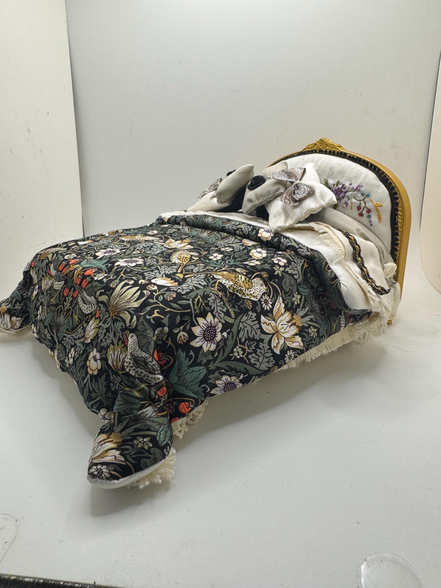 Dolls House Luxury Dressed 1/12th - 1:12 - 1 inch scale French Double bed with Hand Embroidery - William Morris / Liberty Silk bedding