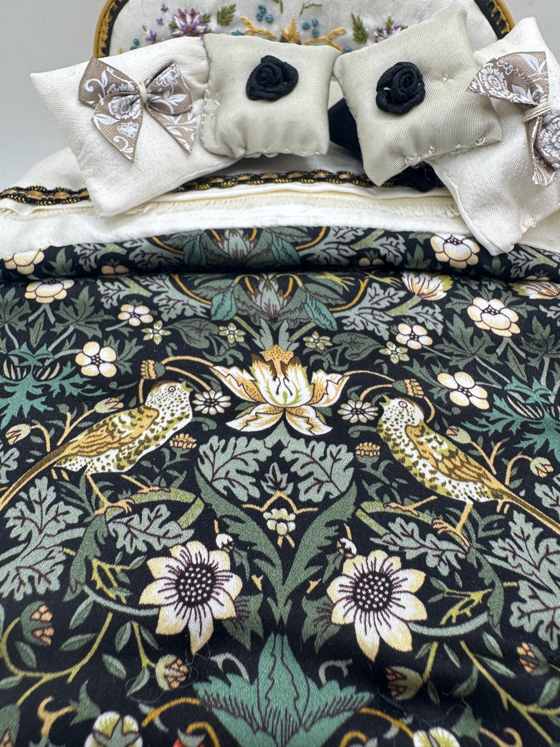 Dolls House Luxury Dressed 1/12th - 1:12 - 1 inch scale French Double bed with Hand Embroidery - William Morris / Liberty Silk bedding