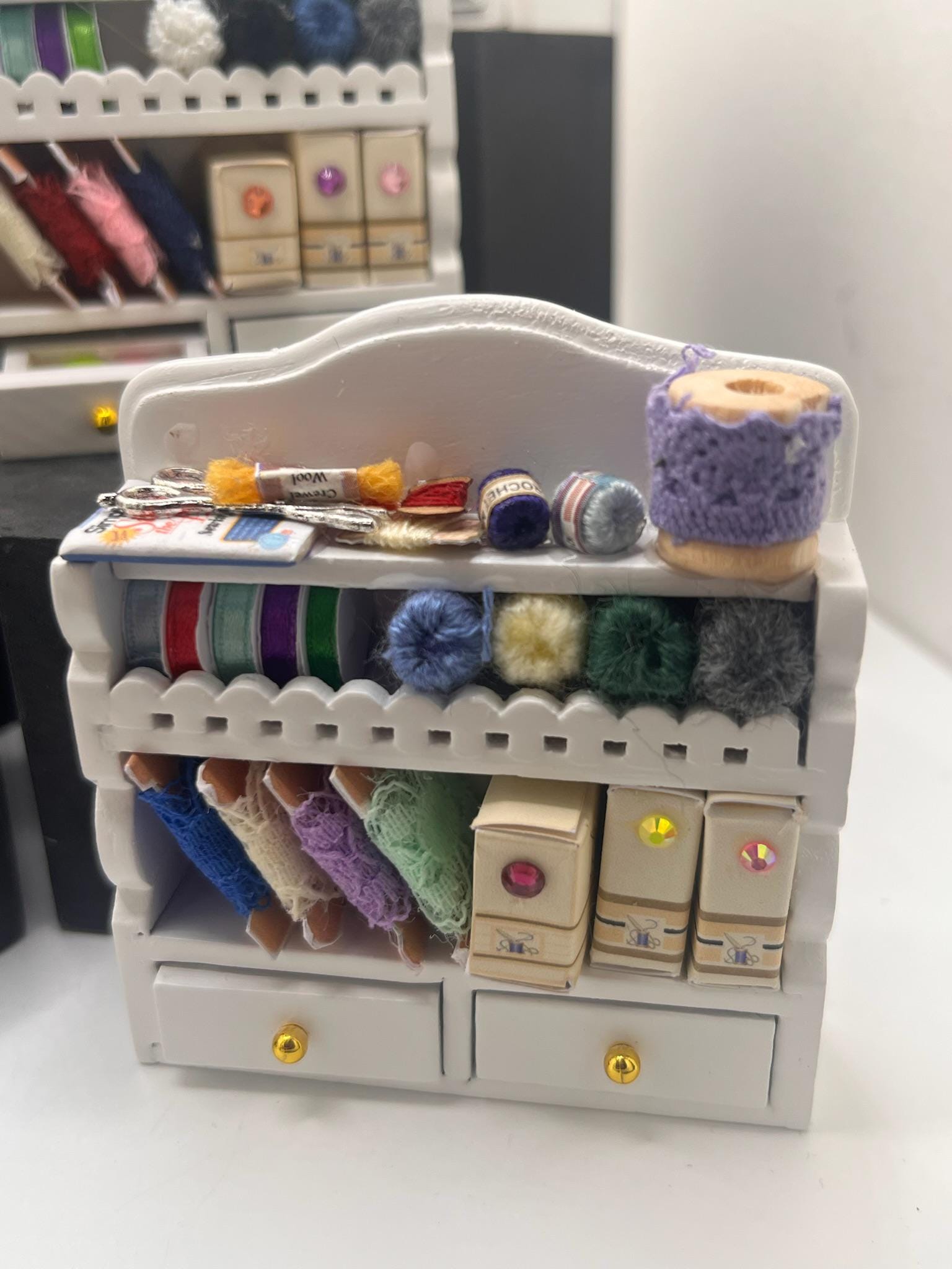 Dolls House Miniatures - 1/12th Haberdashery / Sewing Shelf - White