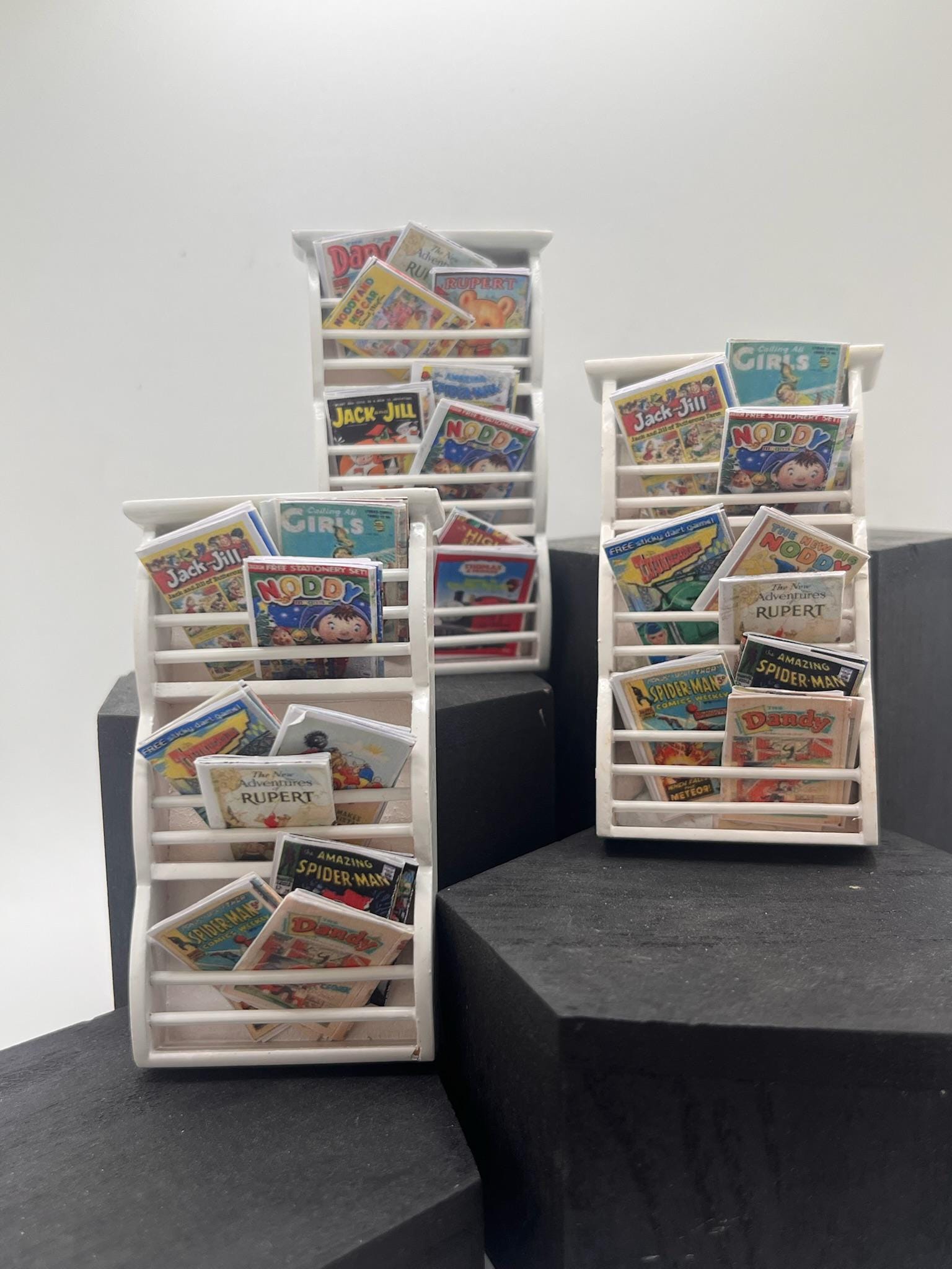 Dolls House Miniatures - 1/12th  - children's comics wall book rack x1