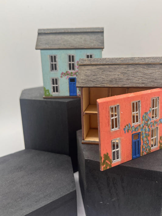 Dolls House Miniatures - 1/12th dollshouse for Dolls House x1