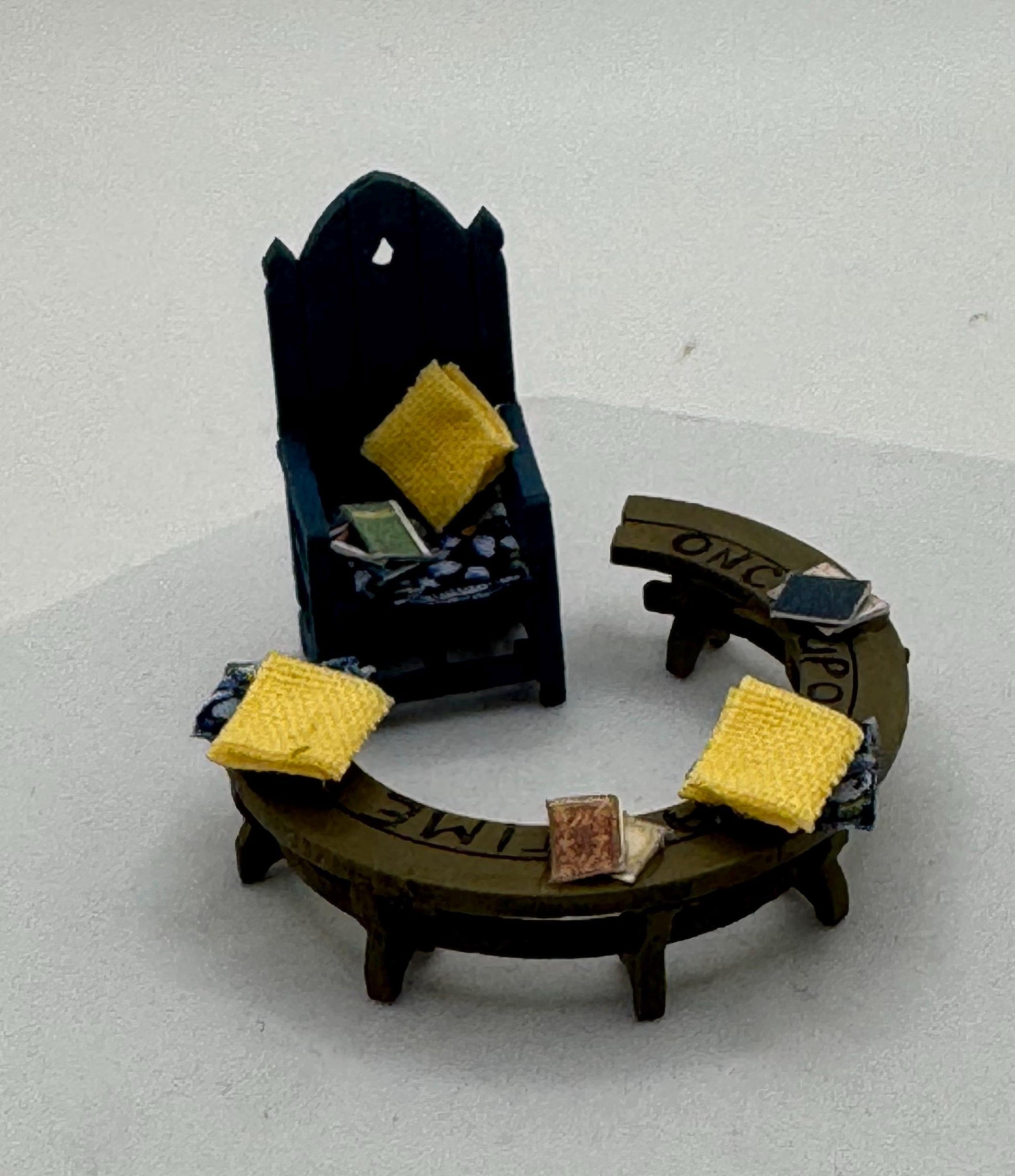 Dolls House 1/48th - Story Tellers Chair and Bench