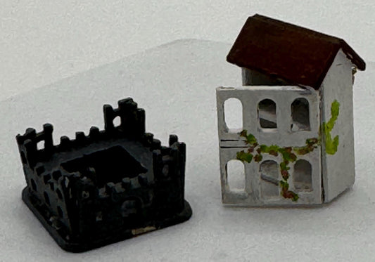 Dolls House 1/48th - Dollshouse And Toy Fort