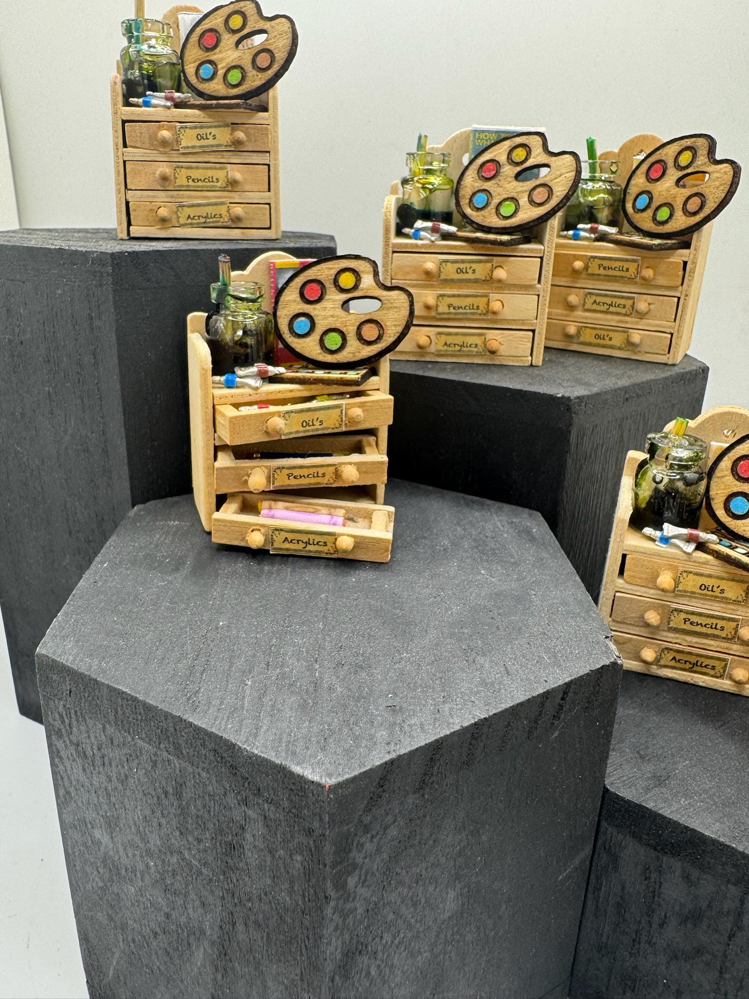 1/12th Artist drawers x 1