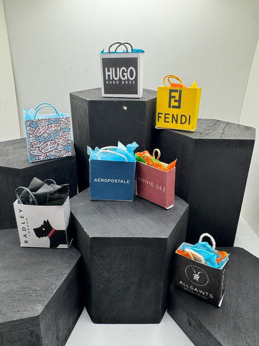 Dolls House Miniatures- 1/12th Shopping Bags x8 - SET 2 - Fashion
