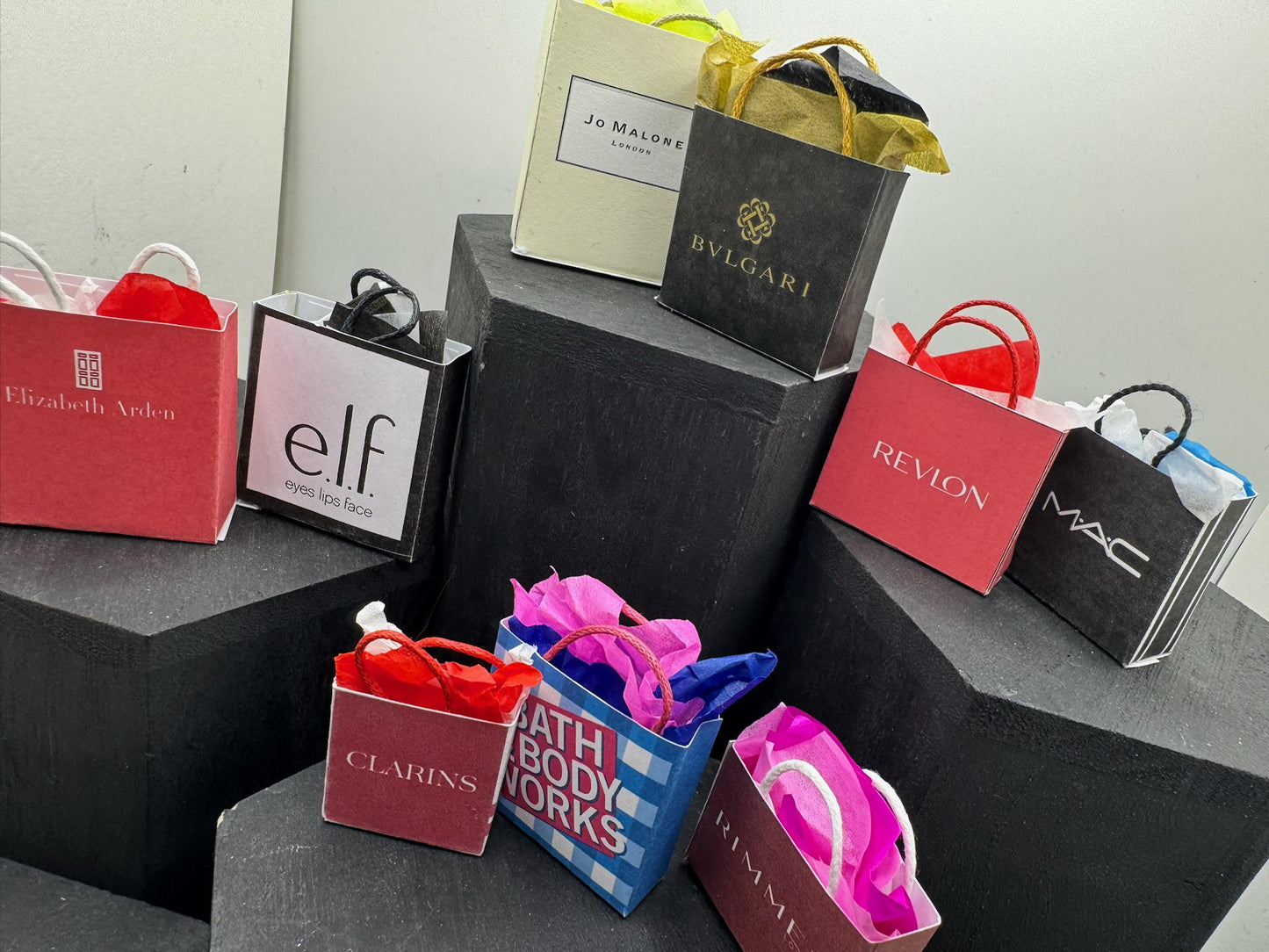 Dolls House Miniatures- 1/12th Shopping Bags x9 - SET 21 - Perfume / Make up