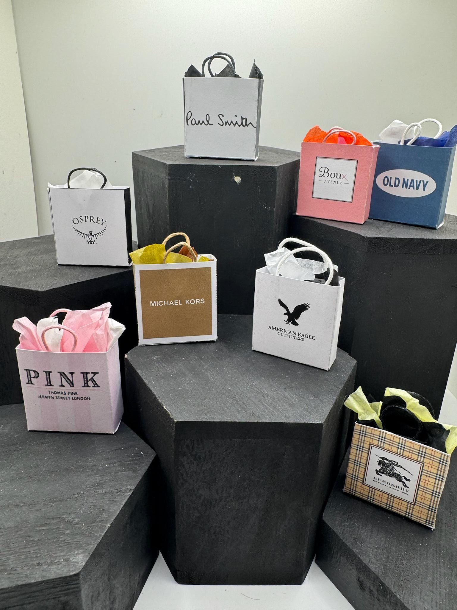 Dolls House Miniatures- 1/12th Shopping Bags x8 - SET 3 - Fashion