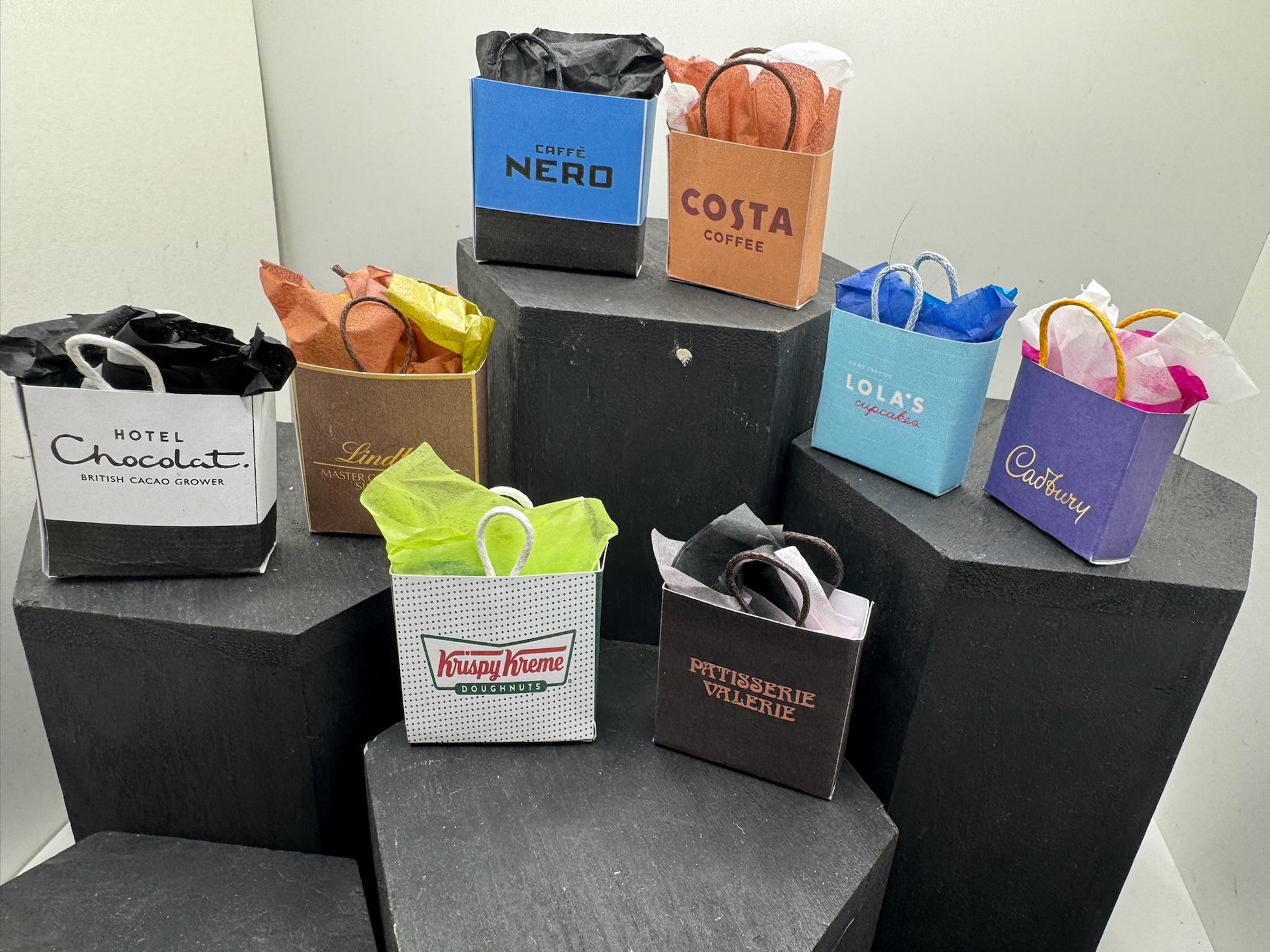 Dolls House Miniatures- 1/12th Shopping Bags x8 - SET 9 - Food