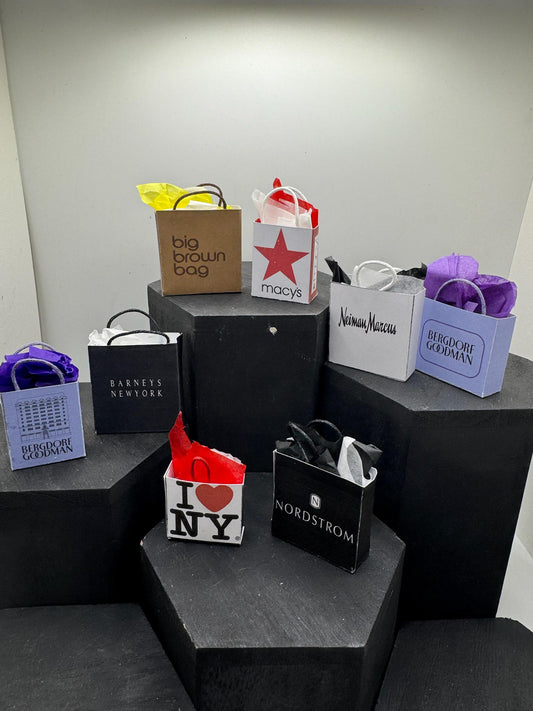 Dolls House Miniatures- 1/12th Shopping Bags x8 - SET 10 - NYC