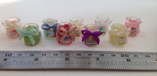 Dolls House Miniatures - 1/12th Chubby candle jar x 1 (assorted colours)