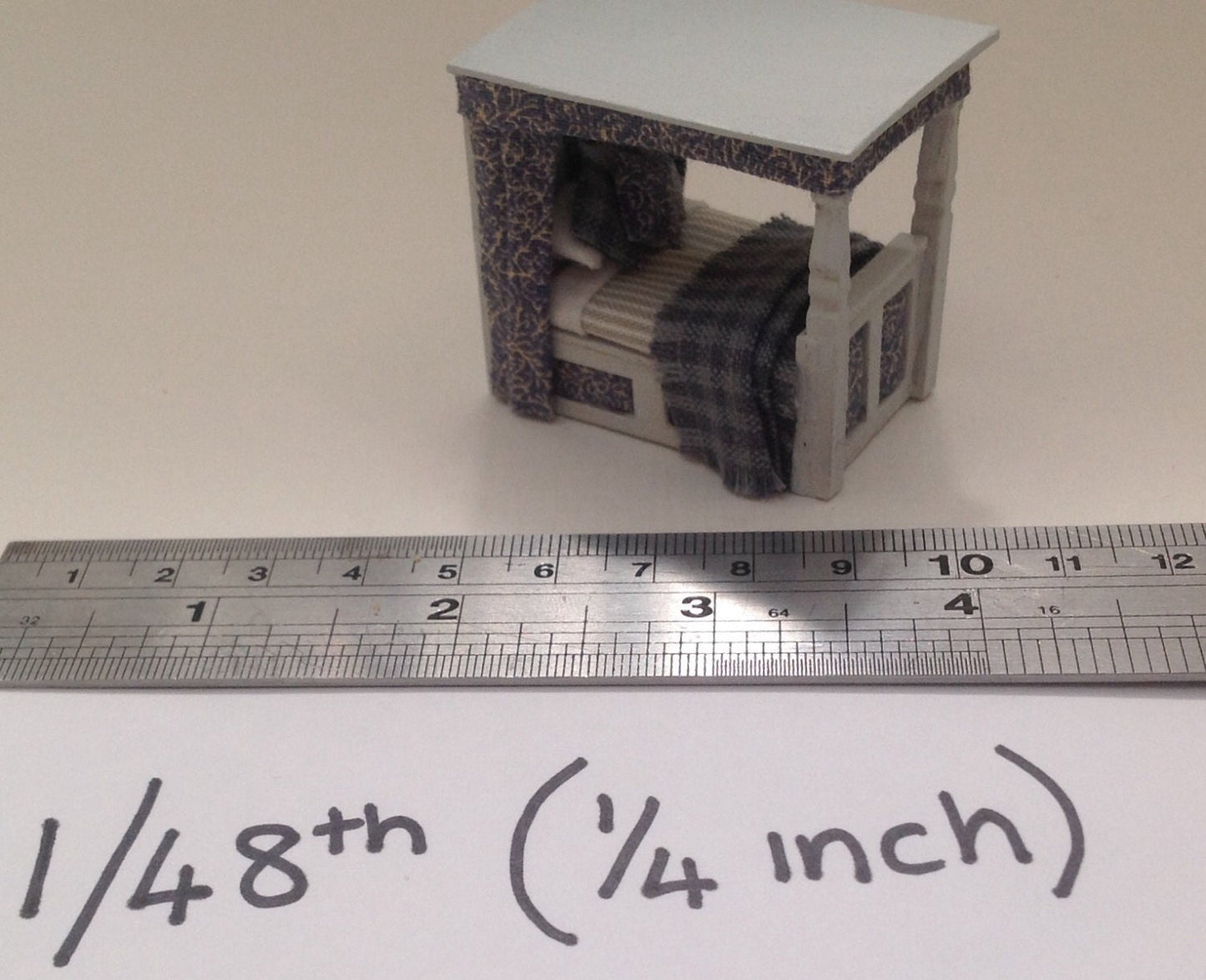 Dolls House Miniatures ( 1/48th - 1:48 - 1/4" - Quarter Inch Scale )  - Handmade  four poster bed