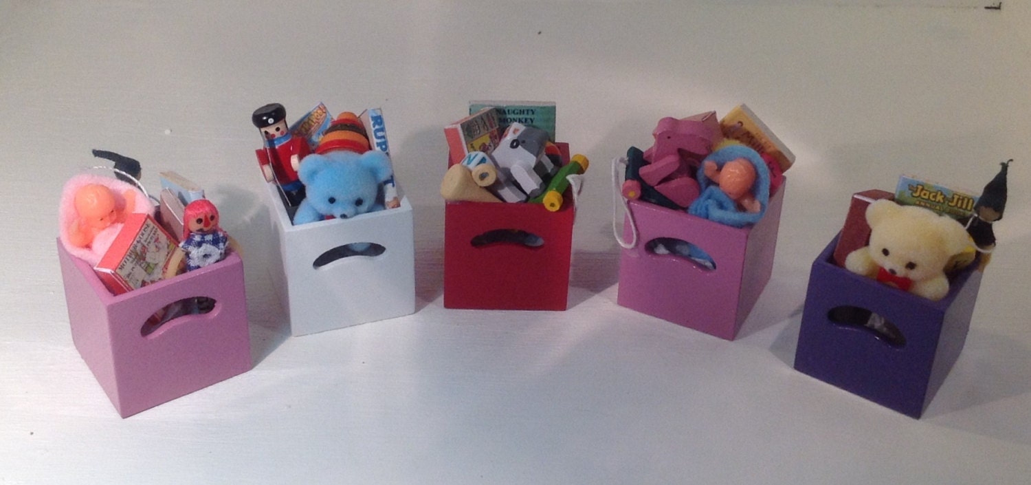 Dolls House Miniatures - 1/12th Toy Box (assorted)